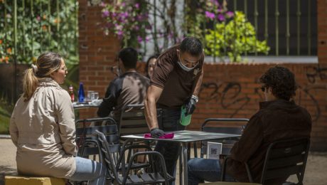 hosteleros-contabilizan-negocios-denunciados-responsabilidad_EDIIMA20200512_0633_19